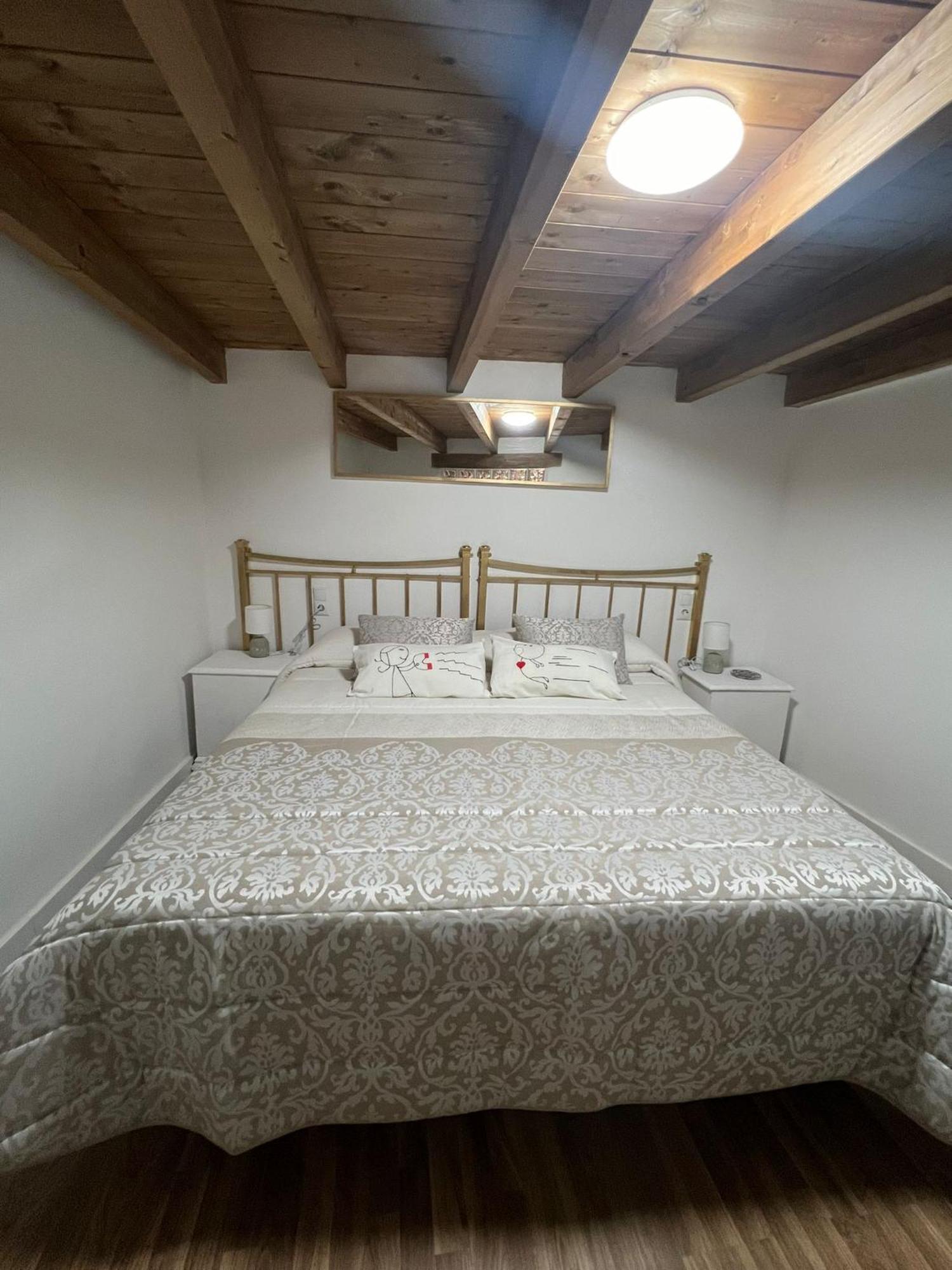 La Golondrina Apartment Candeleda Exterior photo